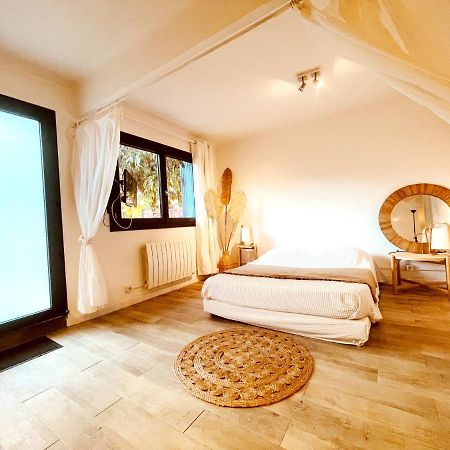 Superbe Appartement Boheme Dans Les Vignes Nîmes Kültér fotó