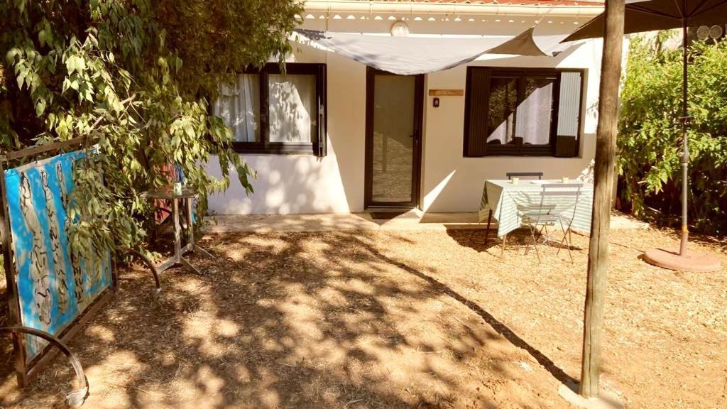 Superbe Appartement Boheme Dans Les Vignes Nîmes Kültér fotó